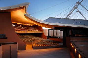 Santa Fe Opera House (c) 2010 Robert Godwin for The Santa Fe Opera