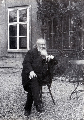 Brahms_GardenSeat