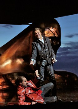 8 Kyle Ketelsen (Leporello) and Daniel Okulitch (Don Giovanni) in 'DOn Giovanni' (c) Ken Howard for Santa Fe Opera.SMALL