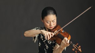 Midori credit Timothy Greenfield Sanders_preview